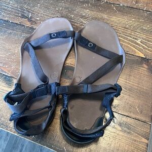 Xero trek sandals women's 9